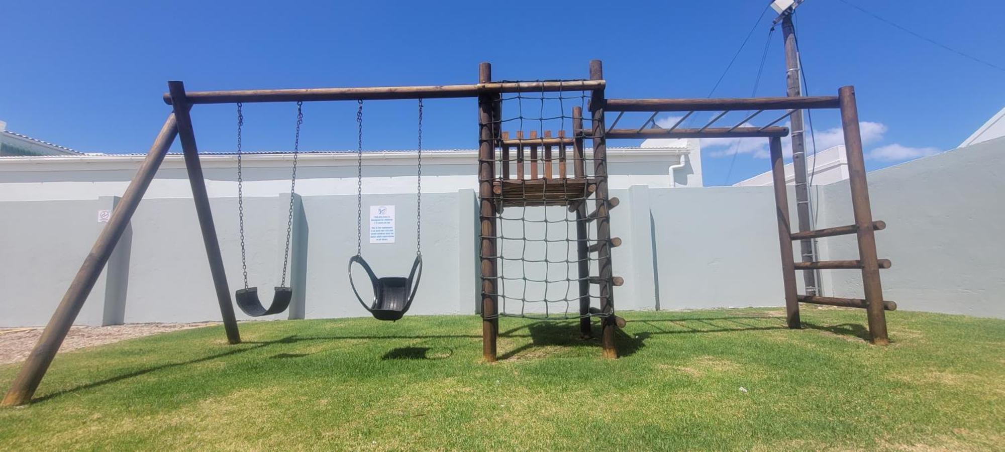 Kleinmond Lodge Екстериор снимка